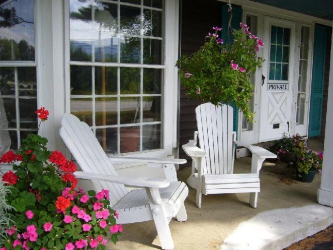White Trellis Motel ノース・コンウェー エクステリア 写真